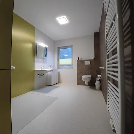 1 Barrierefrei דירה